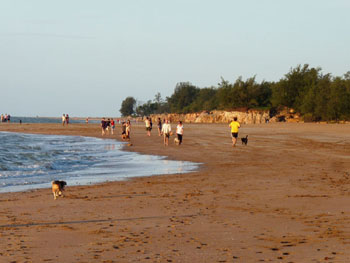 Casuarina Beach, nearly as crowded as it gets
