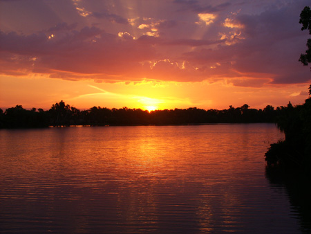 Sunset on the Mary River