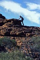 Rock climbing in Watarrka